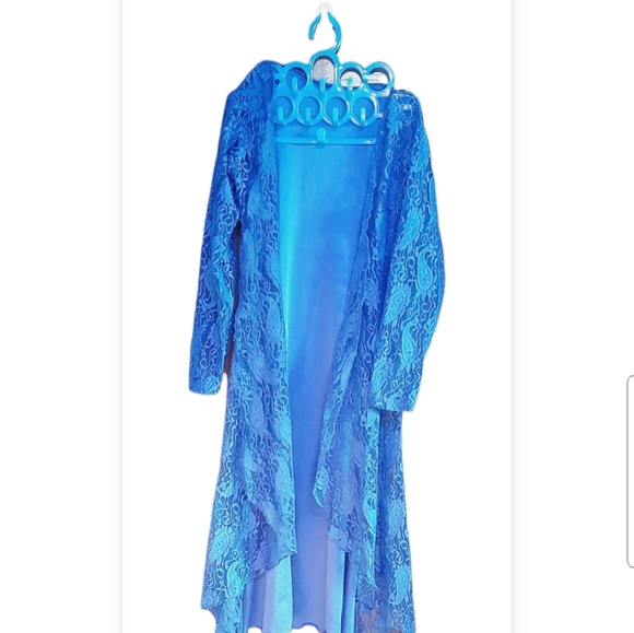 Dresses & Skirts - Blue Lace Full Shrug slip